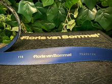 Afbeelding in Gallery-weergave laden, Nieuwe veterschoen croco floris van Bommel maat 44 + riem