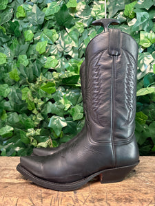 gewoon Nieuwe laars van Sendra maat 39