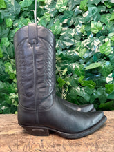 Afbeelding in Gallery-weergave laden, gewoon Nieuwe laars van Sendra maat 39