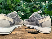 Afbeelding in Gallery-weergave laden, Bijna nieuwe sneakers van Durea maat 38 (wijdte K)