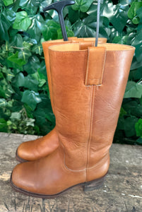 zo goed als nieuw super mooie laars van Sendra maat 37