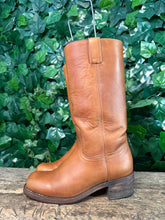 Afbeelding in Gallery-weergave laden, zo goed als nieuw super mooie laars van Sendra maat 37