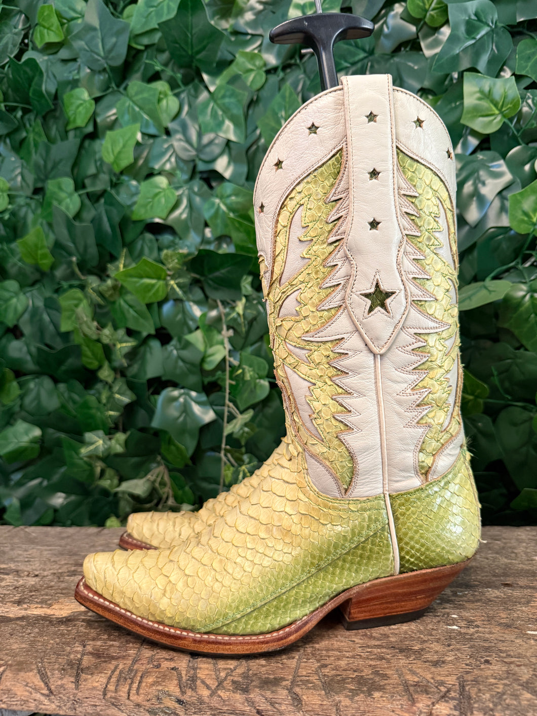 zo goed als nieuw python laars van Sendra maat 37