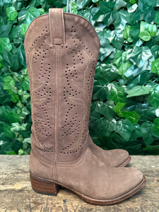 gewoon Nieuwe geweldige laars van Sendra maat 36