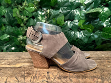 Afbeelding in Gallery-weergave laden, Nieuwe sandalen van Paul Green maat 38 (maat 5)