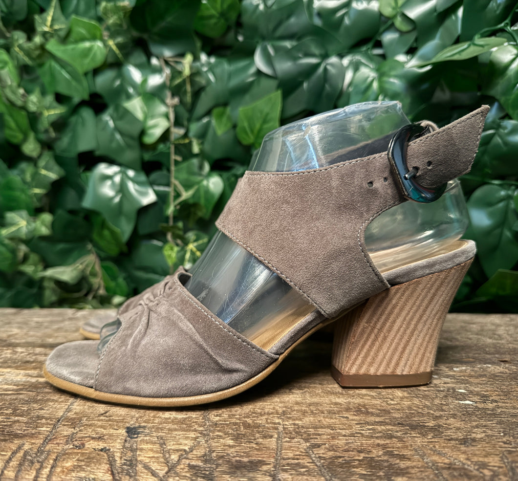 Nieuwe sandalen van Paul Green maat 38 (maat 5)