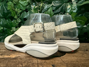 nieuwe sandalen van Xsensible maat 37 (wijdte G)