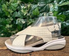 Afbeelding in Gallery-weergave laden, nieuwe sandalen van Xsensible maat 37 (wijdte G)