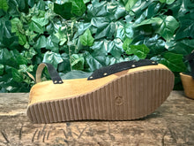 Afbeelding in Gallery-weergave laden, Nieuwe sandalen &quot;clumpy&#39;s&quot; van King Louie maat 40