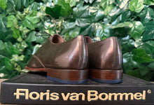 Afbeelding in Gallery-weergave laden, bijna Nieuwe veterschoen floris van Bommel maat 45,5 + riem