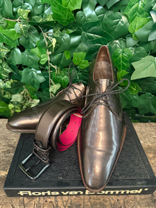 bijna Nieuwe veterschoen floris van Bommel maat 45,5 + riem