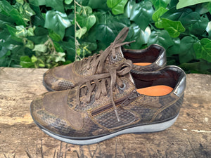 Bijna Nieuwe sneakers van Xsensible maat 40 (wijdte G)