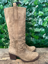 Afbeelding in Gallery-weergave laden, zo goed als nieuw supergave laars sendra maat 39