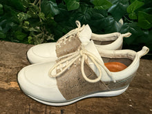 Afbeelding in Gallery-weergave laden, zo goed als nieuw sneakers van Xsensible maat 38 (wijdte G)