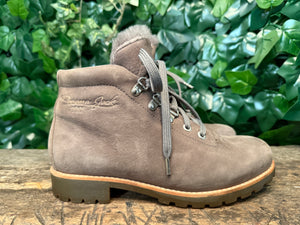 Bijna Nieuwe boots van Panama Jack maat 38