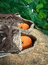 Afbeelding in Gallery-weergave laden, bijna Nieuwe sneakers van Xsensible maat 42 (wijdte HX)