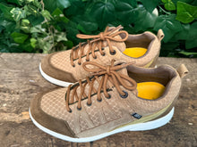 Afbeelding in Gallery-weergave laden, gewoon Nieuwe sneakers van Xsensible maat 38 (wijdte H)