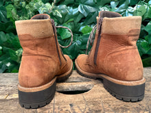 Afbeelding in Gallery-weergave laden, Nieuwe boots van Ecco maat 41