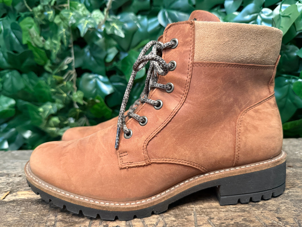 Nieuwe boots van Ecco maat 41