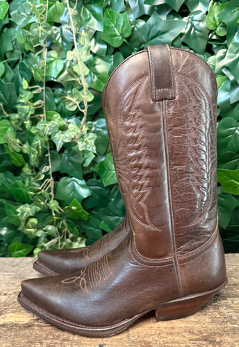 Nieuwe laars van Sendra maat 36