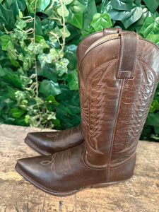 Nieuwe laars van Sendra maat 36