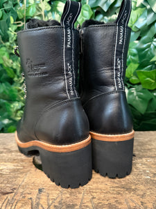 Nieuwe gevoerde boots van Panama Jack maat 41