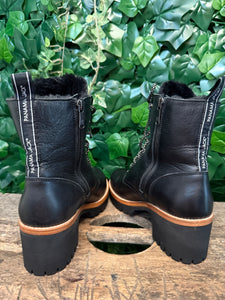 Nieuwe gevoerde boots van Panama Jack maat 41