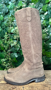 Nieuwe hoge laars van Sendra maat 36