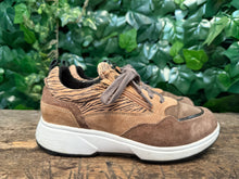 Afbeelding in Gallery-weergave laden, bijna Nieuwe sneakers van Xsensible maat 37 (wijdte HX)