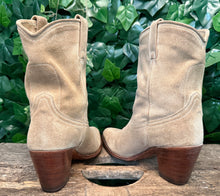 Afbeelding in Gallery-weergave laden, Gave laarsjes van Sendra maat 38