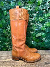 Afbeelding in Gallery-weergave laden, Bijna Nieuwe vintage Sendra laars maat 41