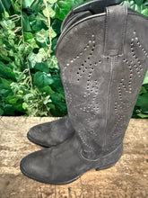 Afbeelding in Gallery-weergave laden, gewoon Nieuwe laars van Sendra maat 38