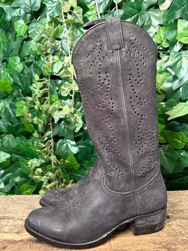 gewoon Nieuwe laars van Sendra maat 38