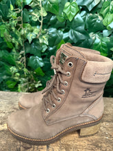 Afbeelding in Gallery-weergave laden, zo goed als nieuw boots van Panama jack maat 38