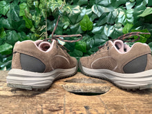Afbeelding in Gallery-weergave laden, Nieuwe sneakers van Teva maat 37