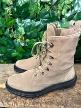 Afbeelding in Gallery-weergave laden, Nieuwe boots van Hush Puppies maat 40