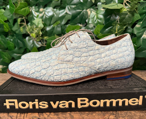 Nieuwe aparte veterschoen floris van Bommel maat 42 (maat 8)