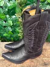 Afbeelding in Gallery-weergave laden, gewoon Nieuwe super laars van Sendra maat 43