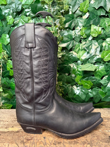 gewoon Nieuwe super laars van Sendra maat 43