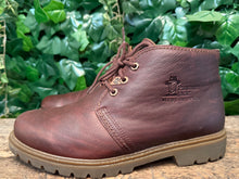 Afbeelding in Gallery-weergave laden, Nieuwe gave veterschoen panama jack maat 44
