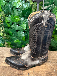 gewoon Nieuwe prachtige laars van Sendra maat 37