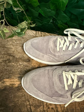 Afbeelding in Gallery-weergave laden, Bijna nieuwe sneakers van Durea maat 39 (maat H)