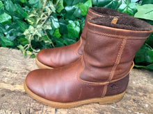 Afbeelding in Gallery-weergave laden, zo goed als nieuw boots van Panama Jack maat 42