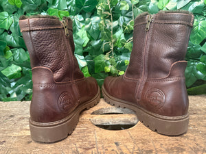 Nieuwe gevoerde boots van Panama Jack maat 42