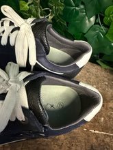 Afbeelding in Gallery-weergave laden, Bijna Nieuwe sneakers van Xsensible maat 41 (wijdte HX)