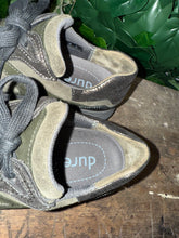Afbeelding in Gallery-weergave laden, Nieuwe sneakers van Durea maat 39 (wijdte H)