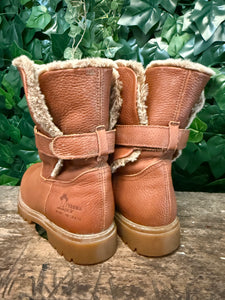 Nieuwe gevoerde boots van Panama Jack maat 37
