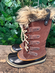 Bijna Nieuwe snowboots van Sorel maat 38