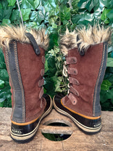 Afbeelding in Gallery-weergave laden, Bijna Nieuwe snowboots van Sorel maat 38