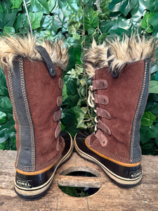 Bijna Nieuwe snowboots van Sorel maat 38